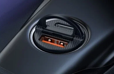 Hoco NZ2 Black avtomobil zaryadlovchi qurilmasi arzon