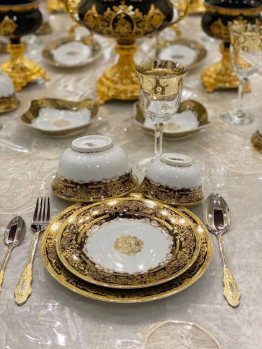 "Queen" black (12 kishilik) terma servizi sotib olish