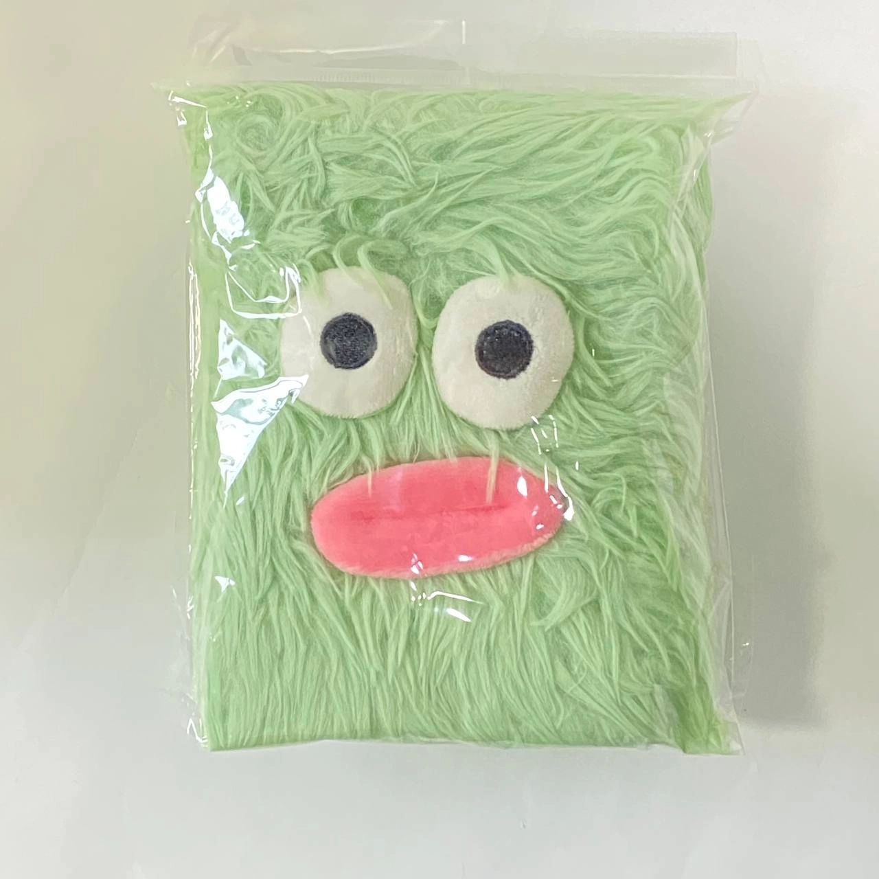 Pahmoq tukli bloknot multi qahramon, (yashil) sotib olish