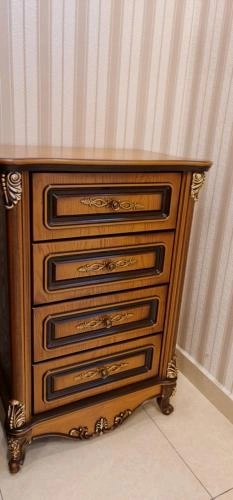 SAVANNA yotoqxona mebeli (yong‘oq rang) bo'lib to'lash