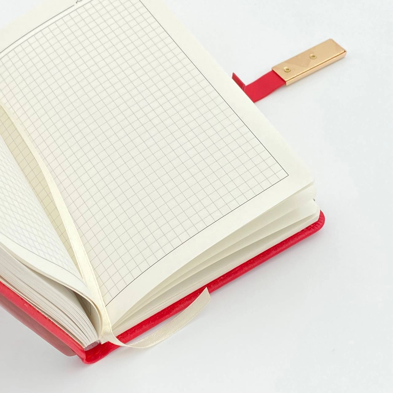 Concise MB.101-25 qizil magnitli bloknoti (116 varaq) O'zbekistonda