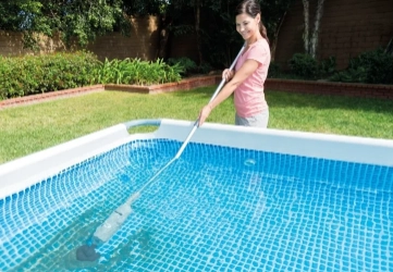 Ручной вакуумный пылесос для бассейна Intex 28620 в Узбекистане