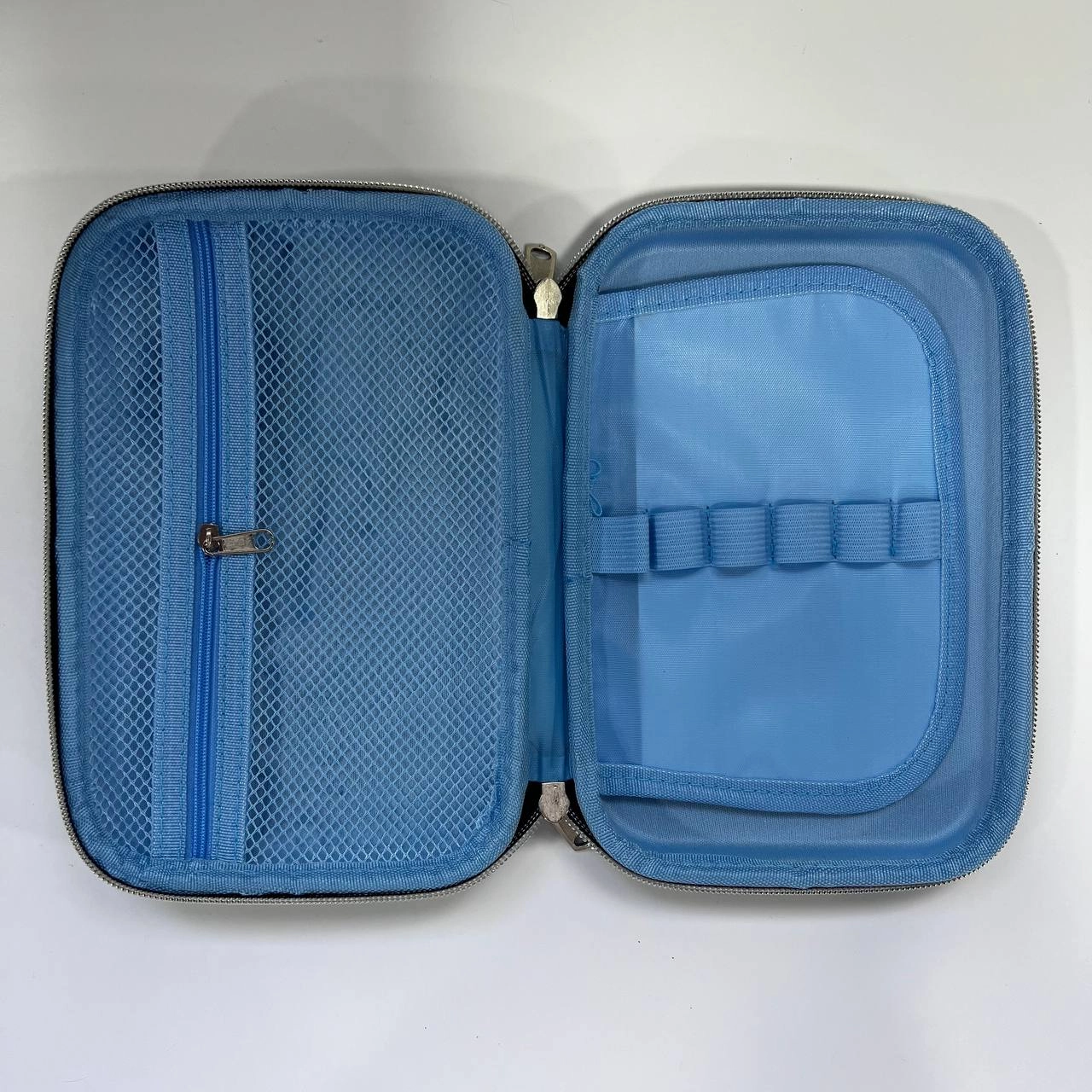 O'g'il bolalar uchun katta qalamdon O'zbekistonda