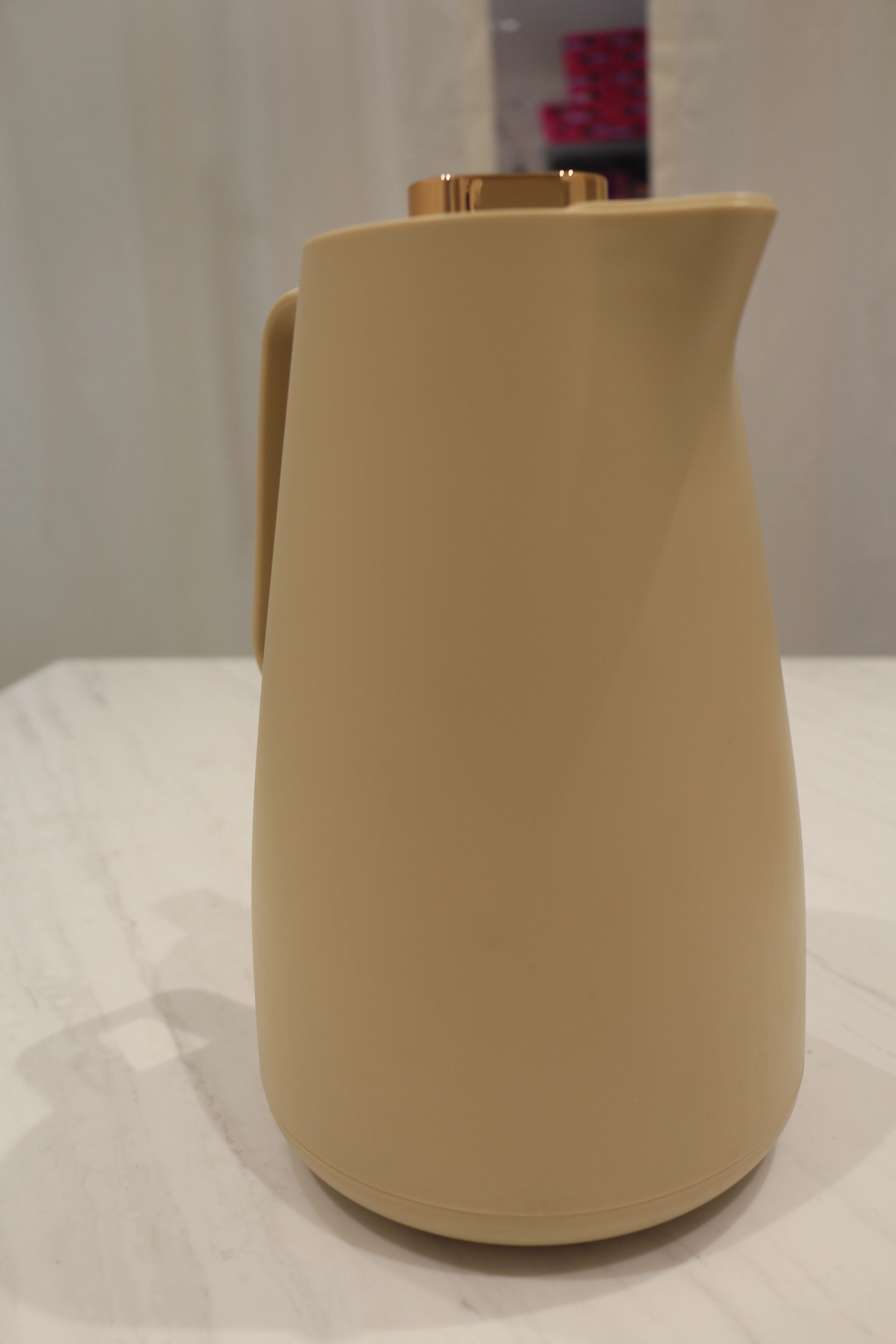 Feenik HG-100G 1L termo-choynagi (sarg'ish rang) O'zbekistonda