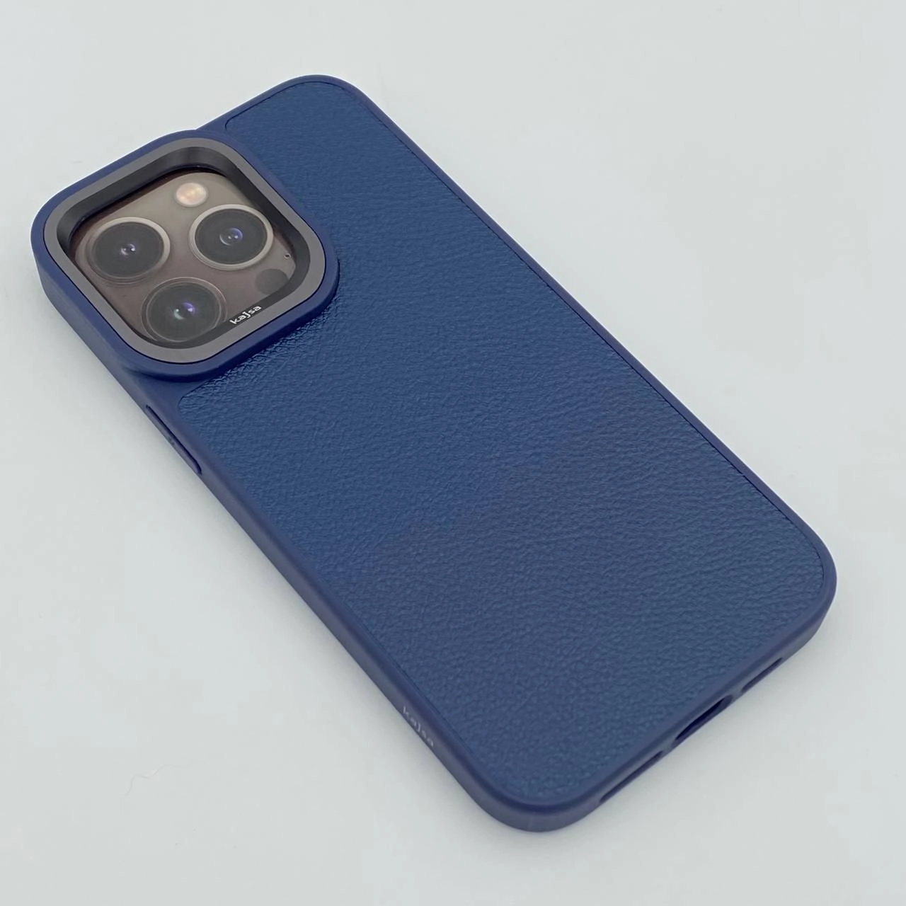 Чехол Kajsa Luxe Collection для  iPhone 15 Pro синий недорого