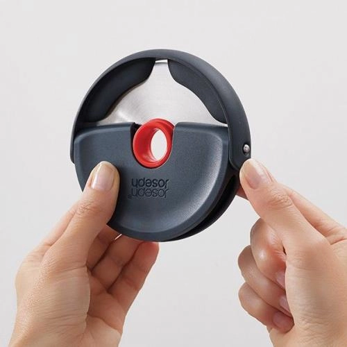 Нож для пиццы Joseph Joseph Disc Easy-Clean 20038 онлайн