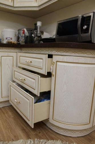 ''Klassika-12'' oshxona mebeli O'zbekistonda