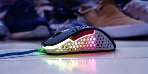 Xtrfy M4 RGB Street Limited Edition sichqonchasi onlayn