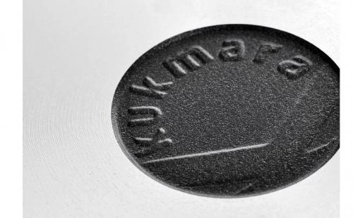 Сковорода Kukmara 20 см (тёмный мрамор, антипригарное покрытие, с деревянной ручкой) (смт200а) онлайн