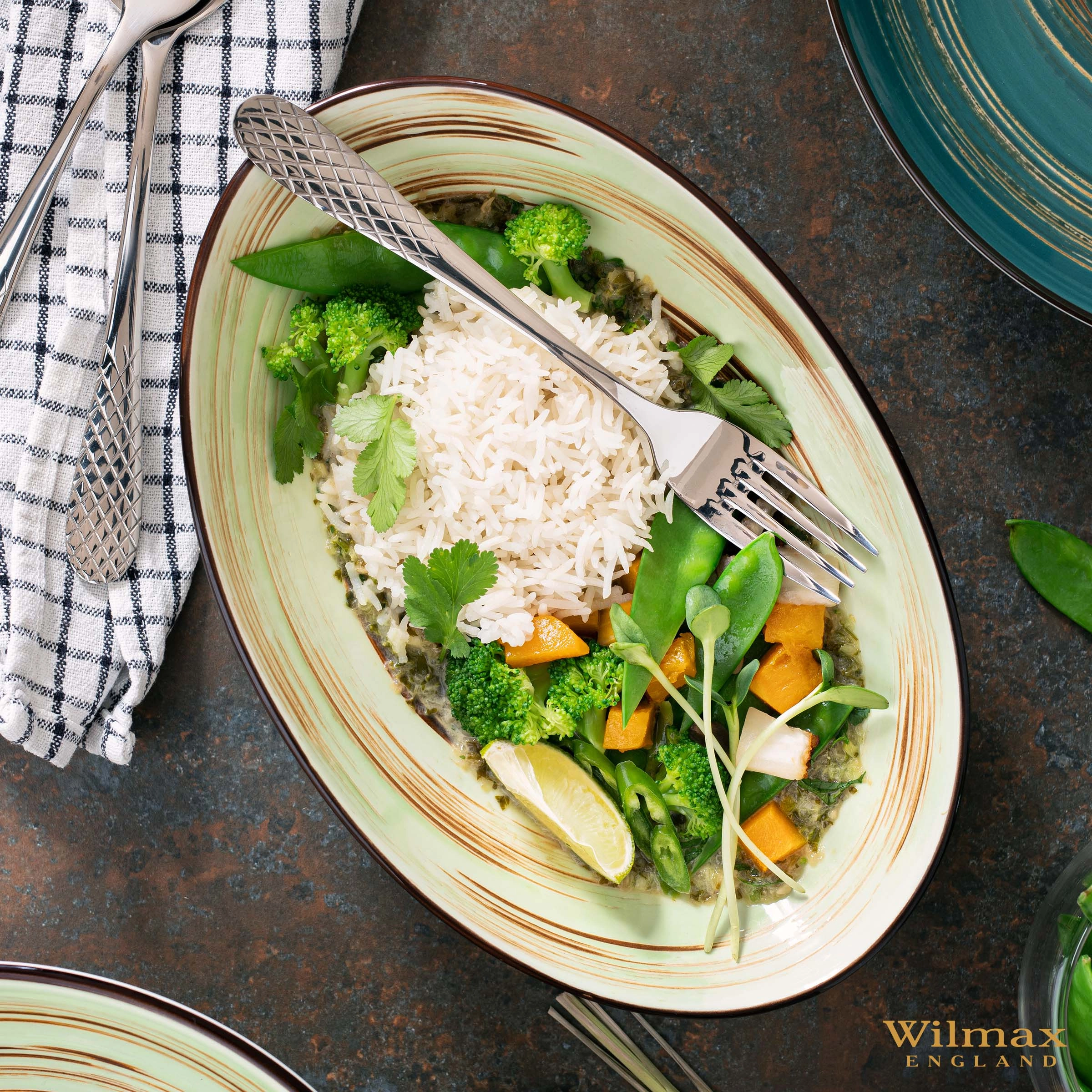 Wilmax WL‑669140/A oval salat idishi, 25x16,5x6 sm, pista rang onlayn