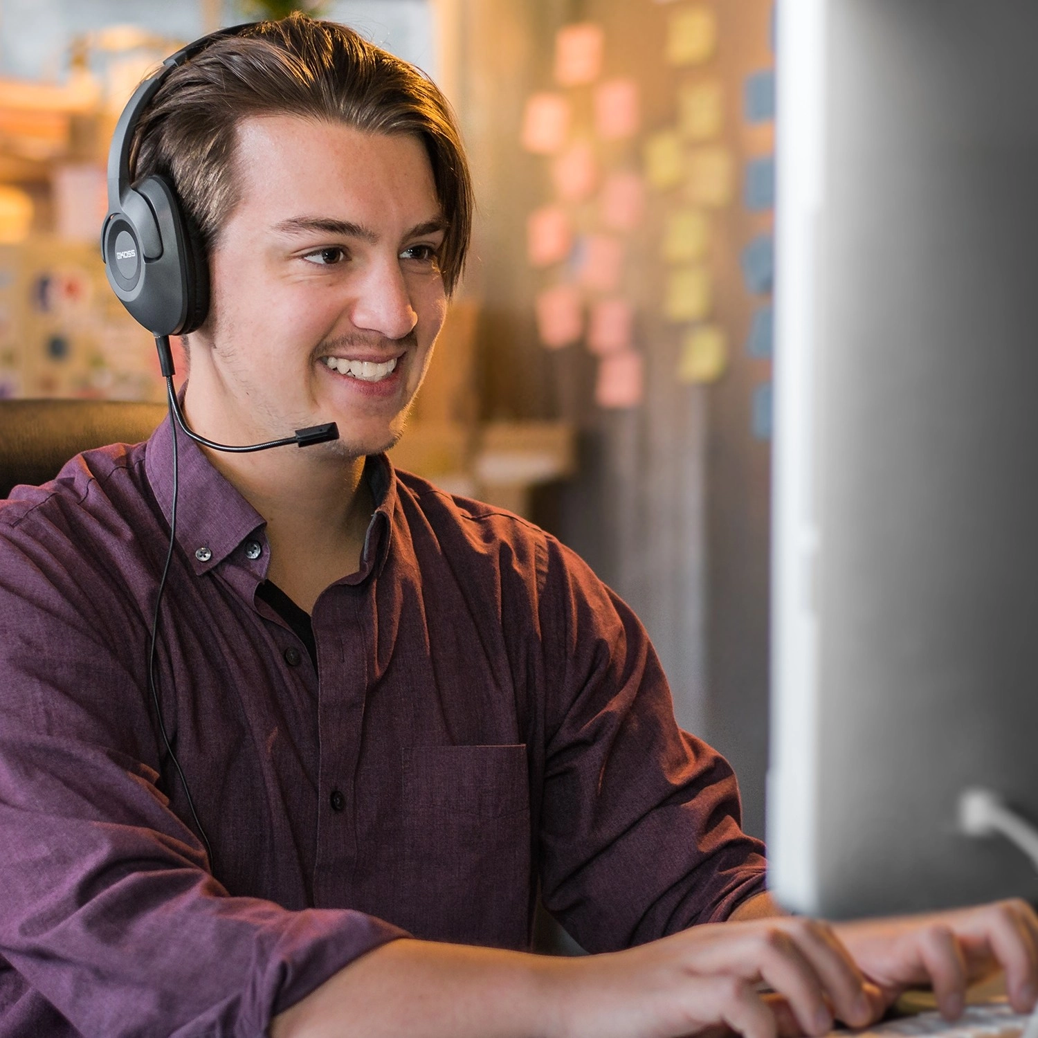 KOSS SB42 USB RW kompyuter garniturasi onlayn