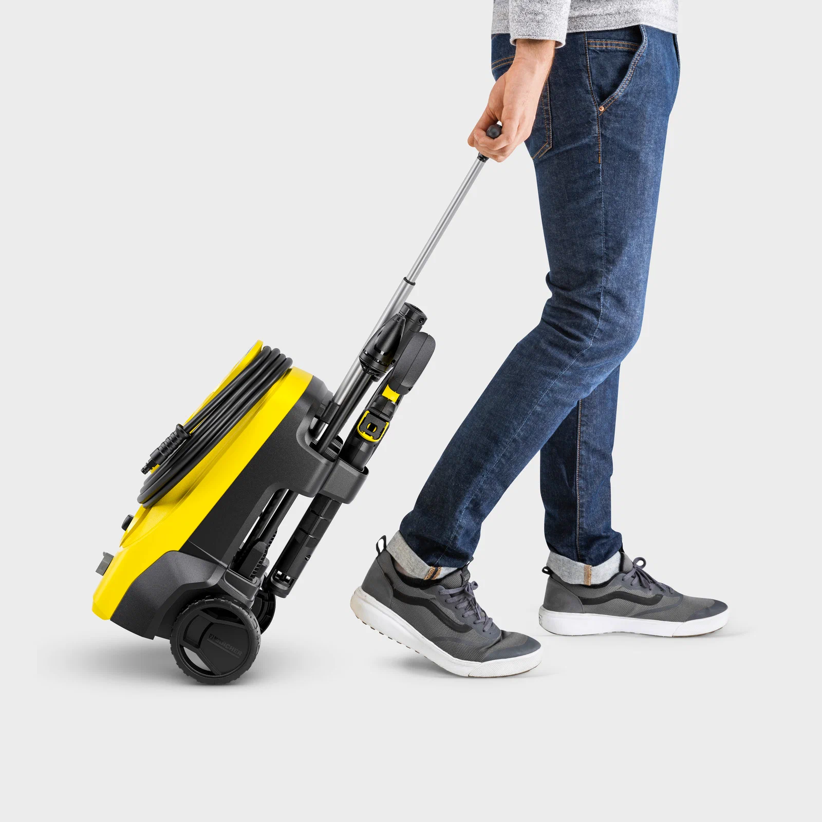Мойка высокого давления Karcher K 4 Classic 1800BT (1.679-420.0) доставка