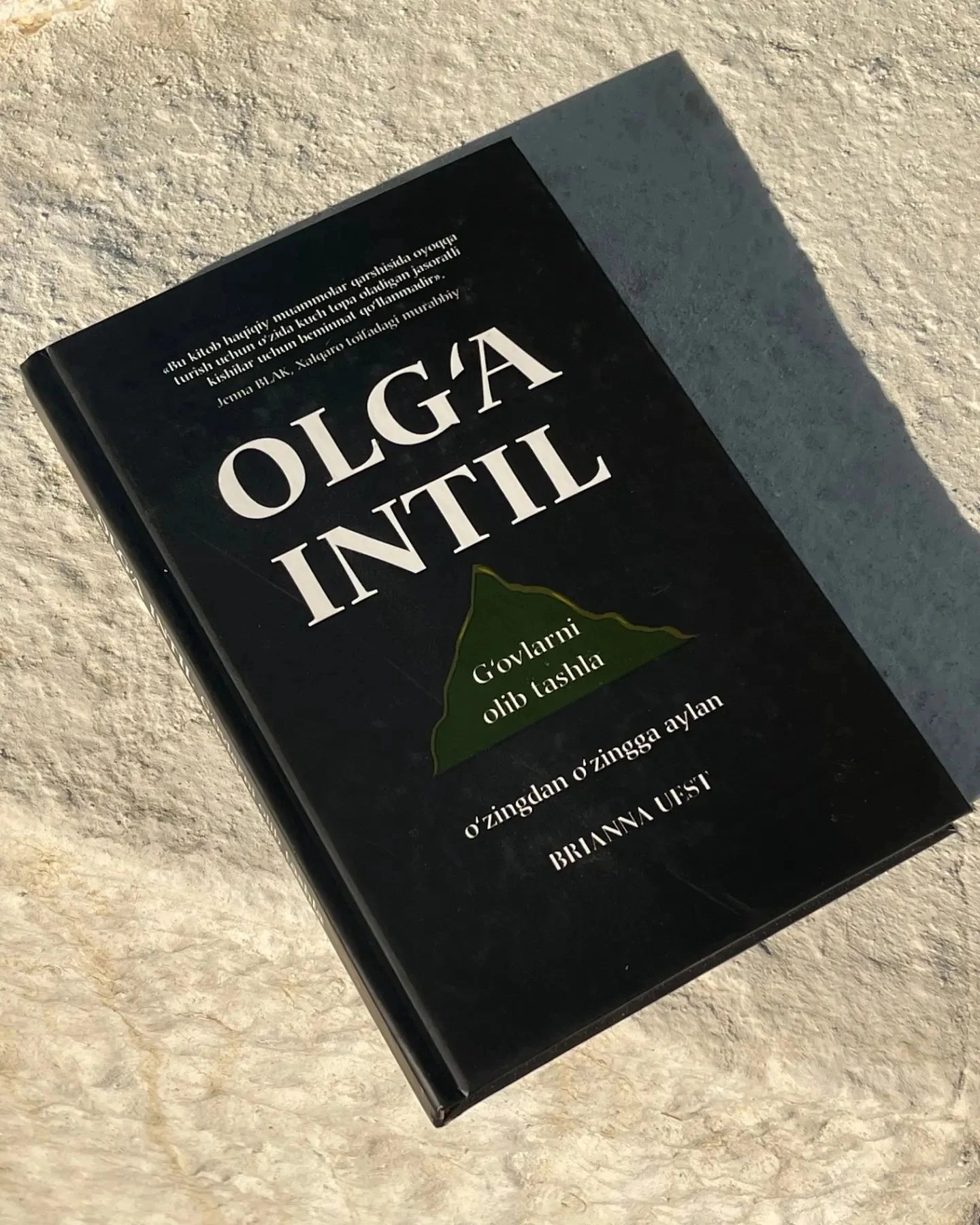 Brianna Uest: Olg'a intil sotib olish