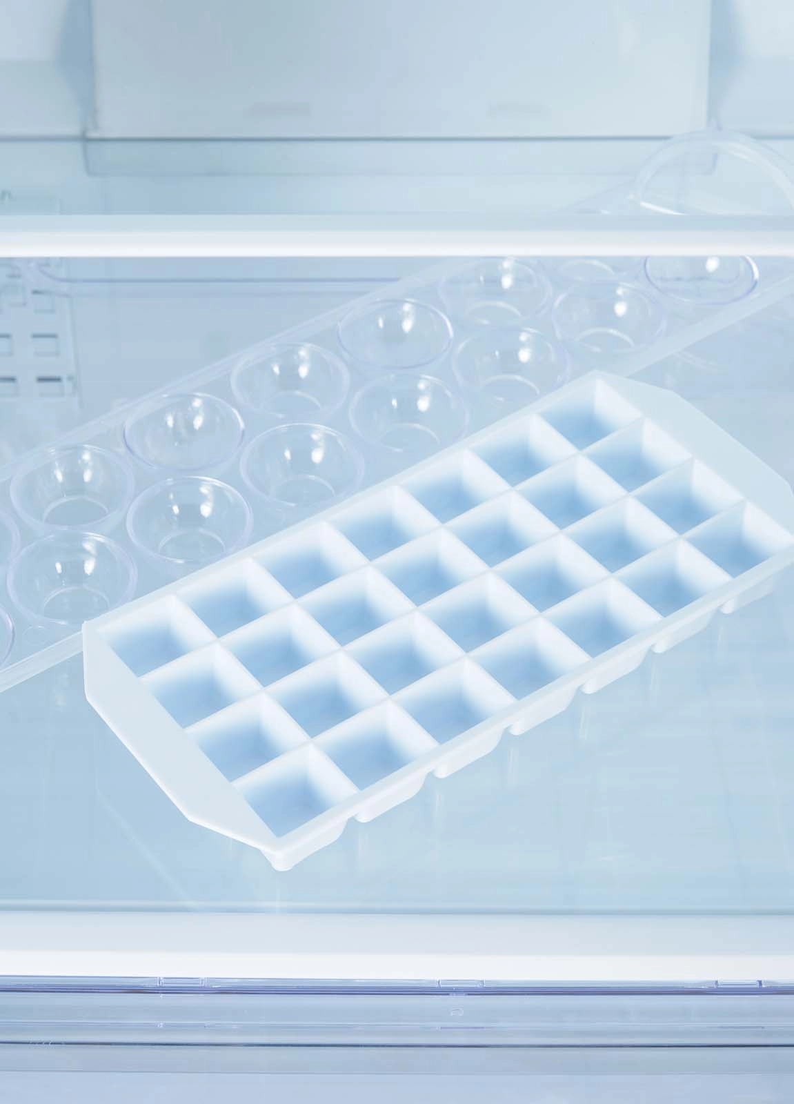 Холодильник Zarget ZRB 310DS1WM онлайн