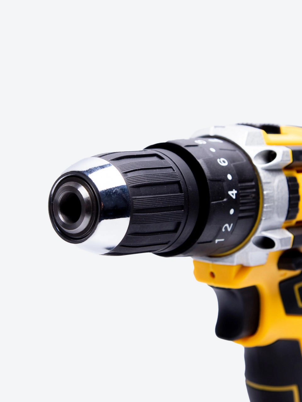 AFIXS ROMA-137  akkumulyatorli zarbli gaykaburagich bo'lib to'lash