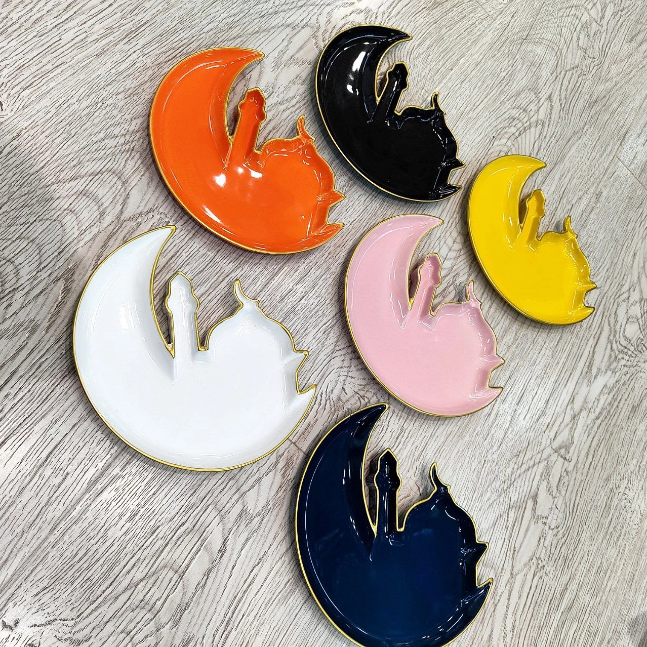 «Eid Mubarak» Oy, 21 sm (chinni) idishi arzon