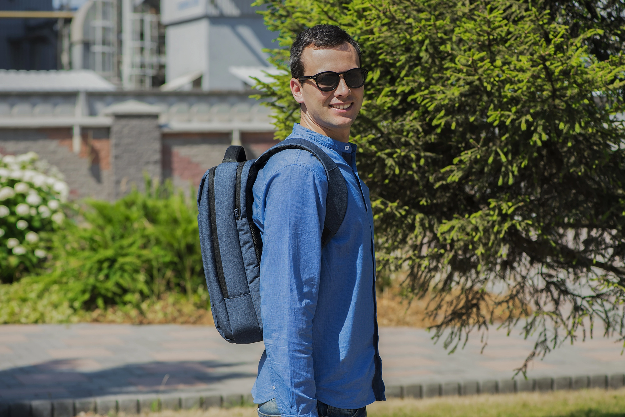 2E Melange 16" 2E-BPN9166NV moviy Noutbuk ryukzaki bo'lib to'lash