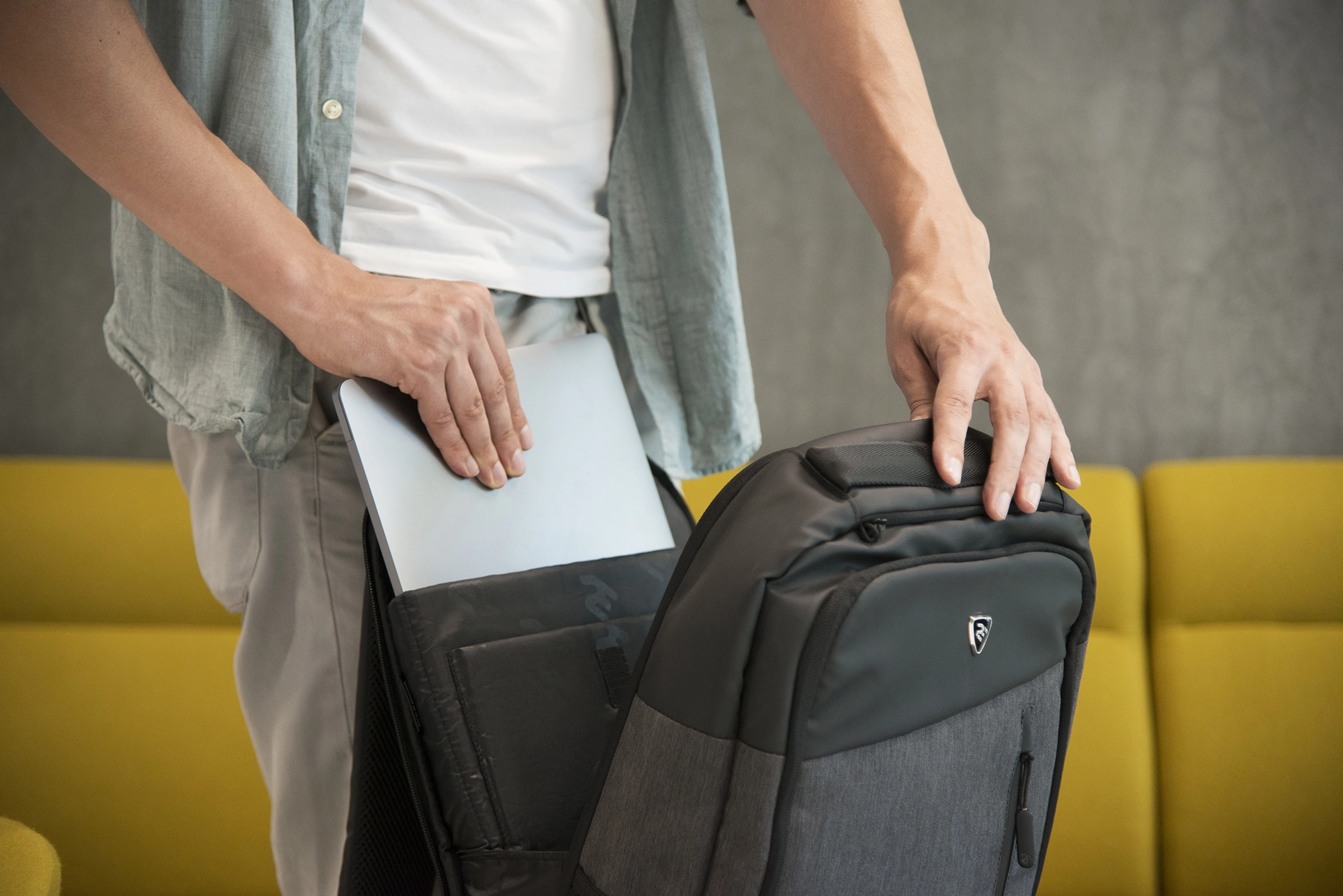 Рюкзак для ноутбука 2E Slant 16" 2E-BPN9086GB Grey рассрочка