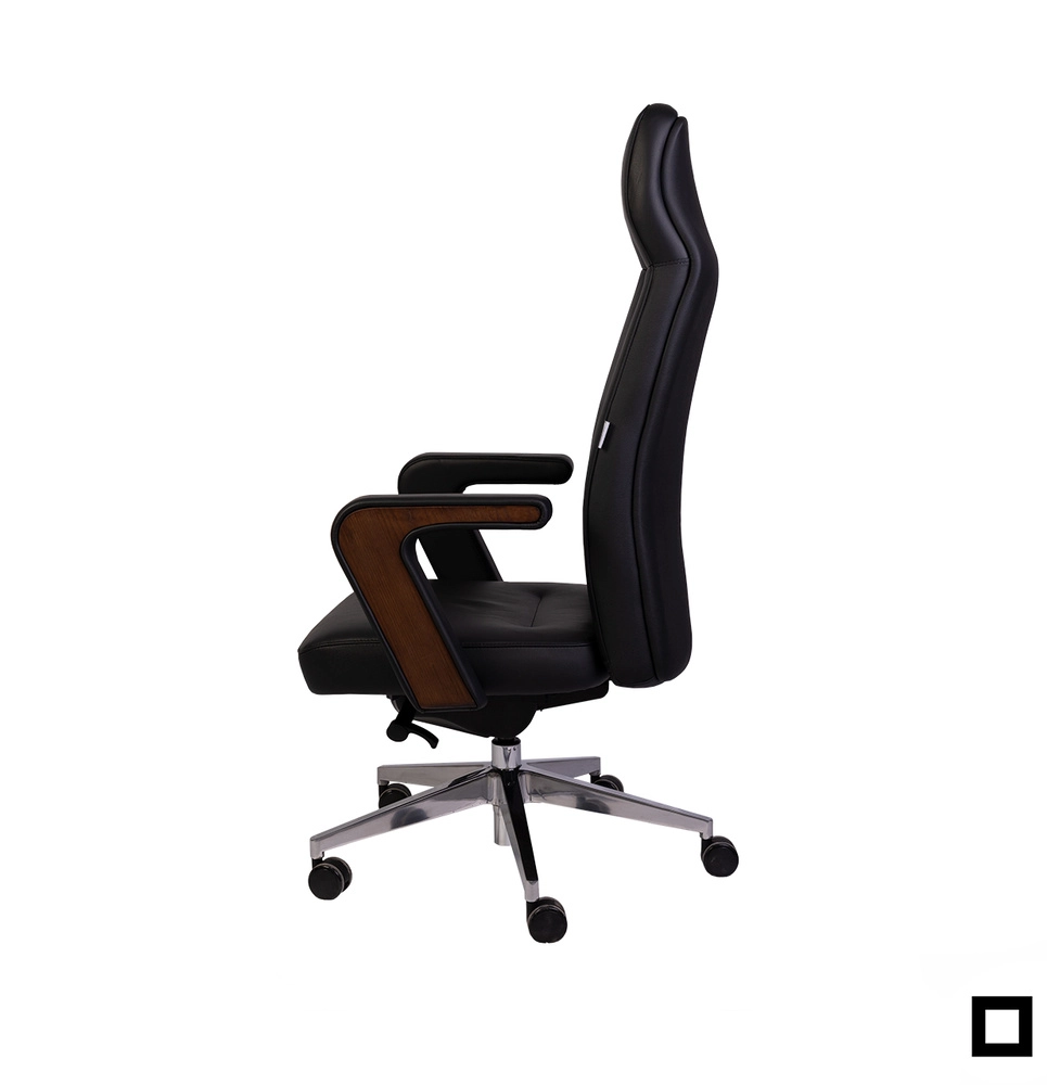 Rahbar kreslosi CONSUL A1628 qora O'zbekistonda