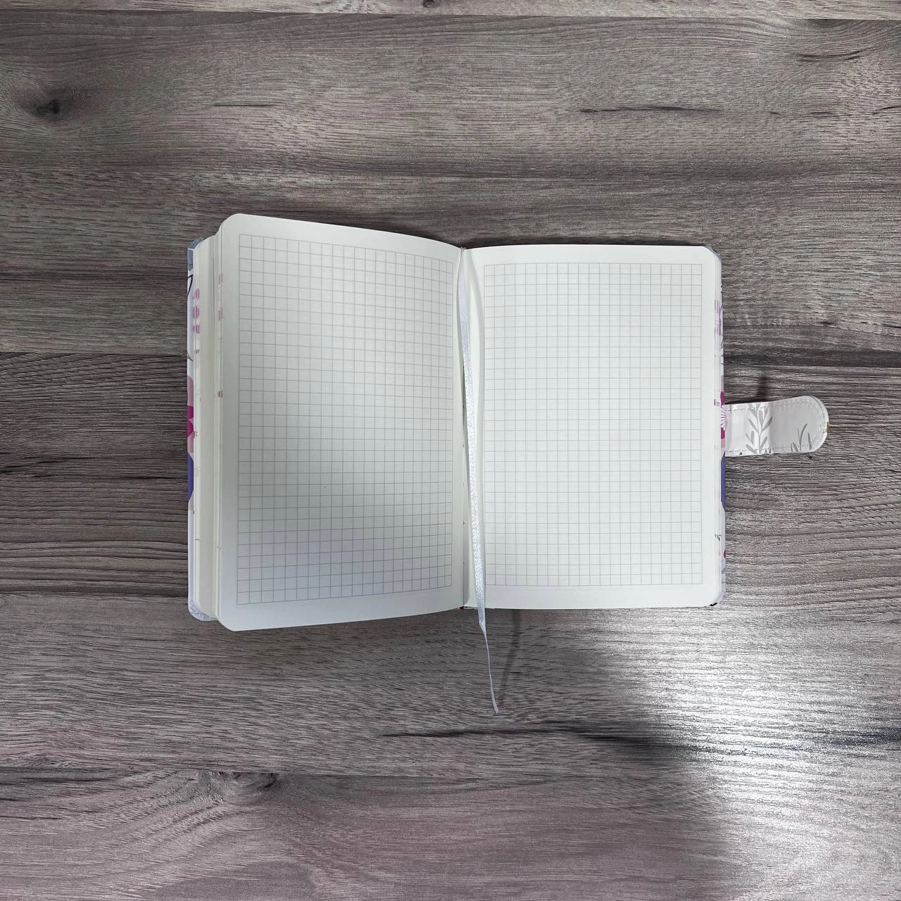 Garden Bunny белый блокнот (224 pages) в Узбекистане