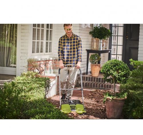 Машина щеточная уборочная Ryobi R18SW3-0 ONE+ (5133004365) рассрочка