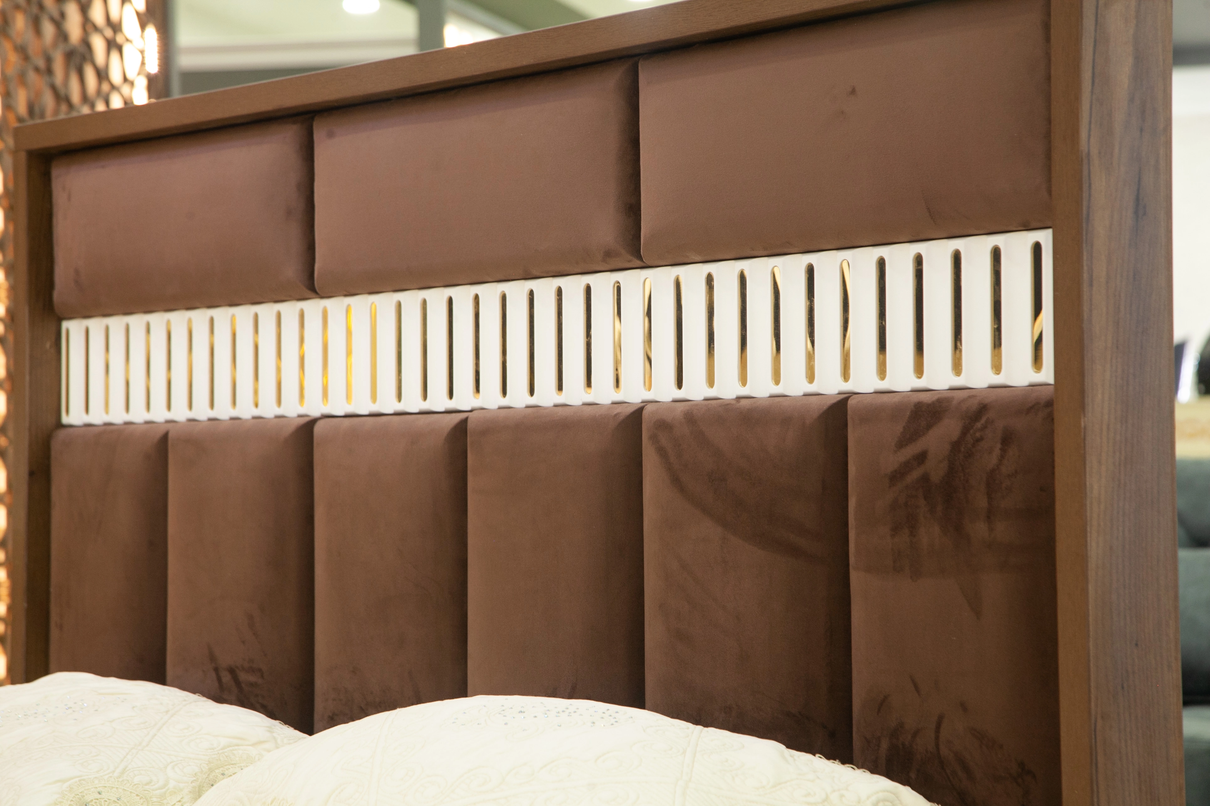 Yotoqxona to'plami IZMIR bo'lib to'lash