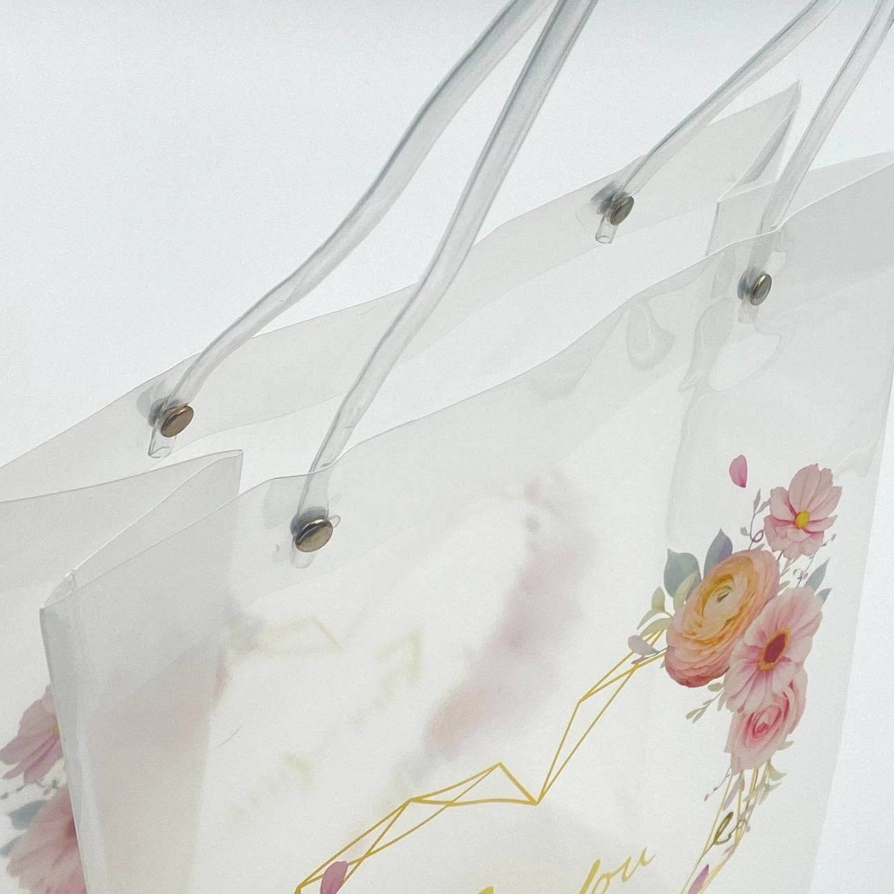 Подарочный пакет «For You» A4, с надписью, 3 цвета - фото №5 Подарочный пакет «For You» A4, с надписью, 3 цвета онлайн