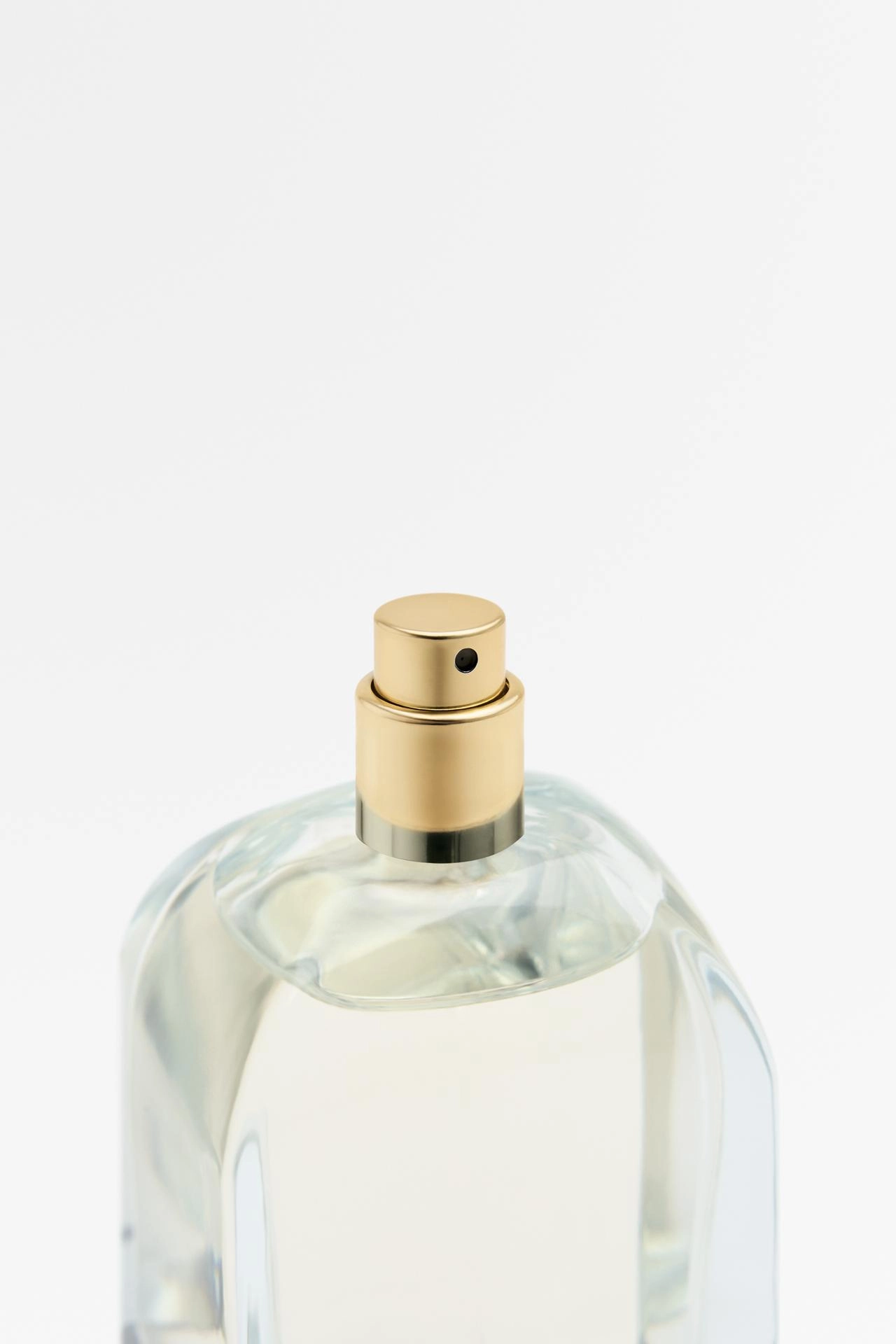 ZARA NUDE BOUQUET Испанский женский парфюм 100 МЛ - фото №3 ZARA NUDE BOUQUET Испанский женский парфюм 100 МЛ недорого