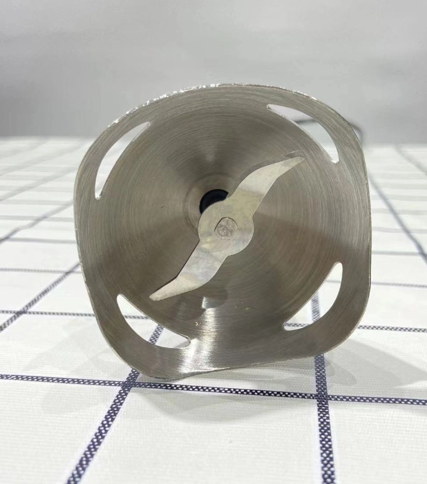Sonifer SF-8046 qo'l blenderi - rasm №5 Sonifer SF-8046 qo'l blenderi onlayn