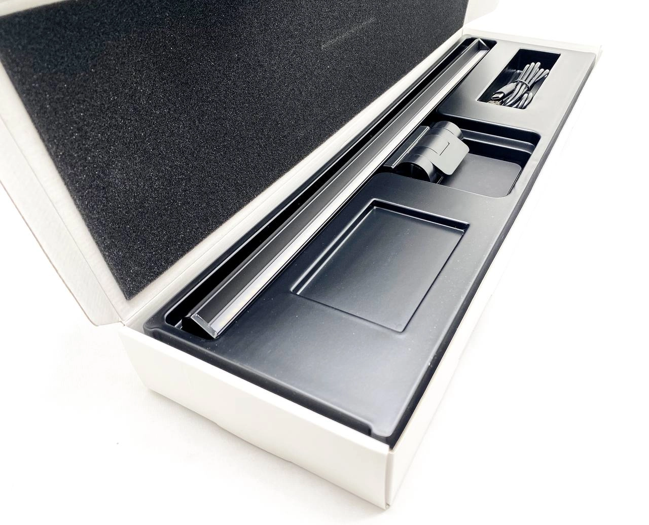 Baseus i-wok DGIWK-P01, 5 Vt, qora, diodli ofis lampasi arzon