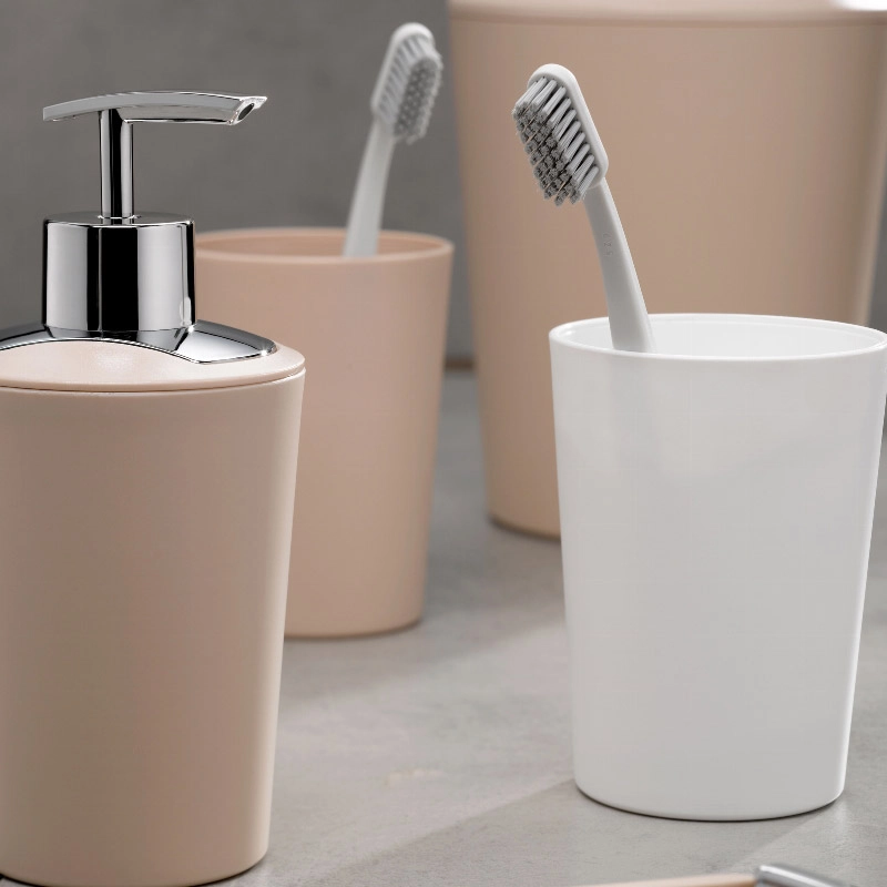 KELA Marta 24191 oq tish cho‘tkalari uchun stakan arzon