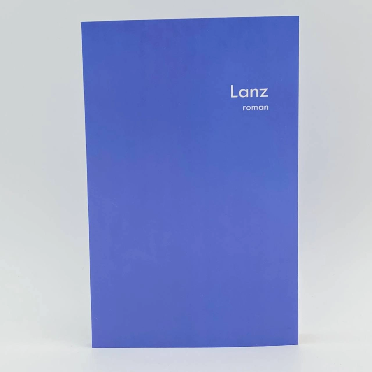 Flurin Yekker: Lanz romani - rasm №3 Flurin Yekker: Lanz romani arzon