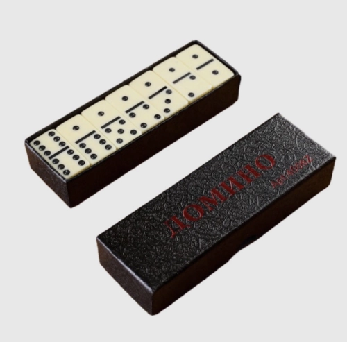 Klassik domino, oq donali, karton qutida arzon