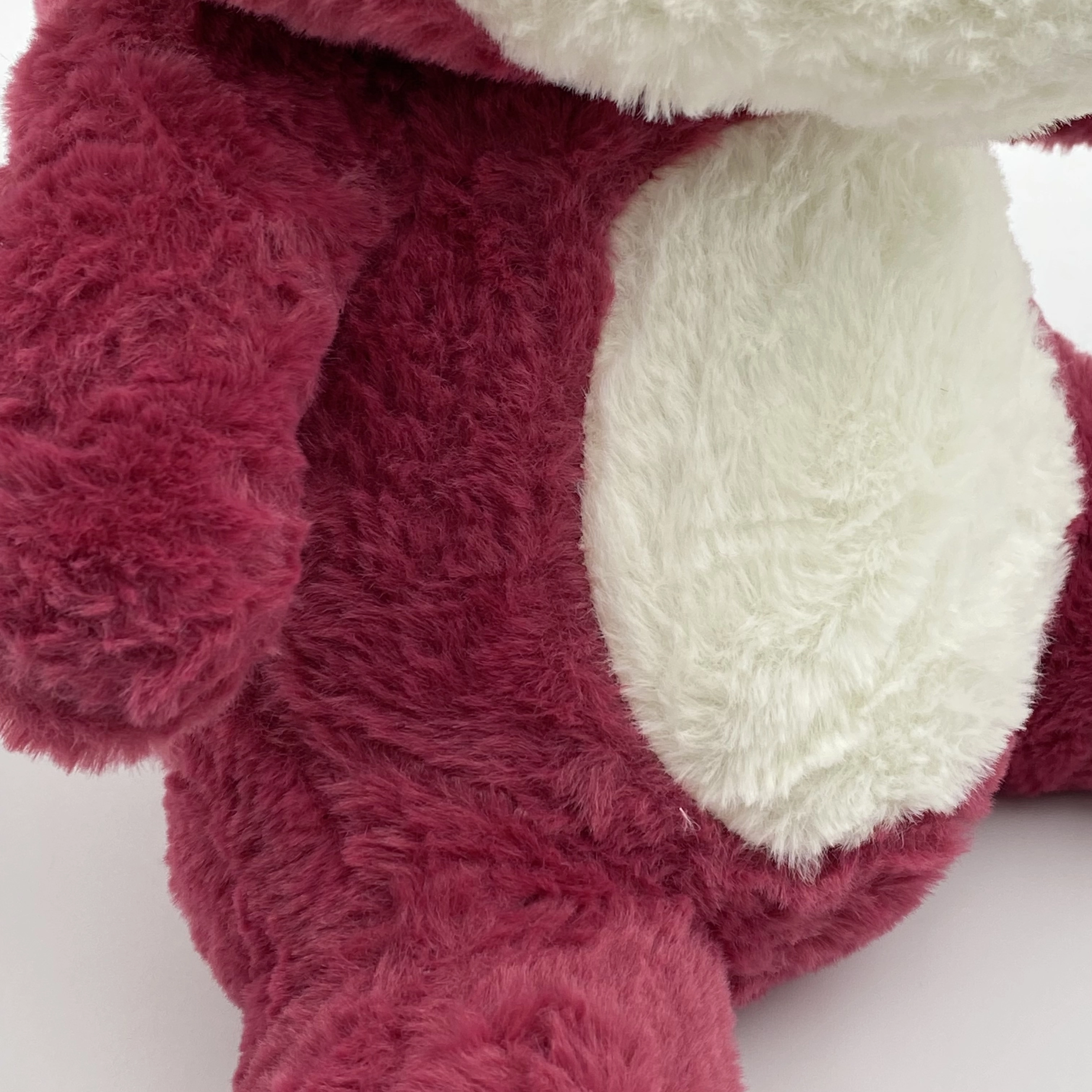 "Lotso" ayiq kaputli 40 sm yumshoq o'yinchoq arzon