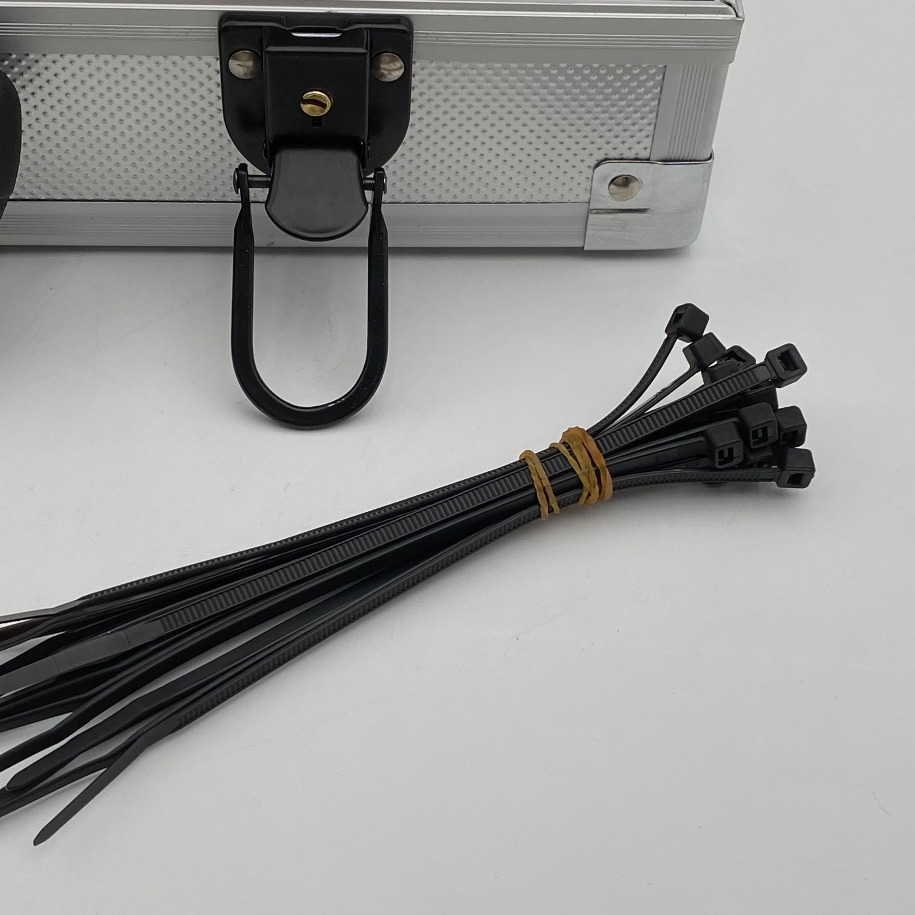 Набор инструментов EPA ENCH-163, 163 инструментов в Узбекистане