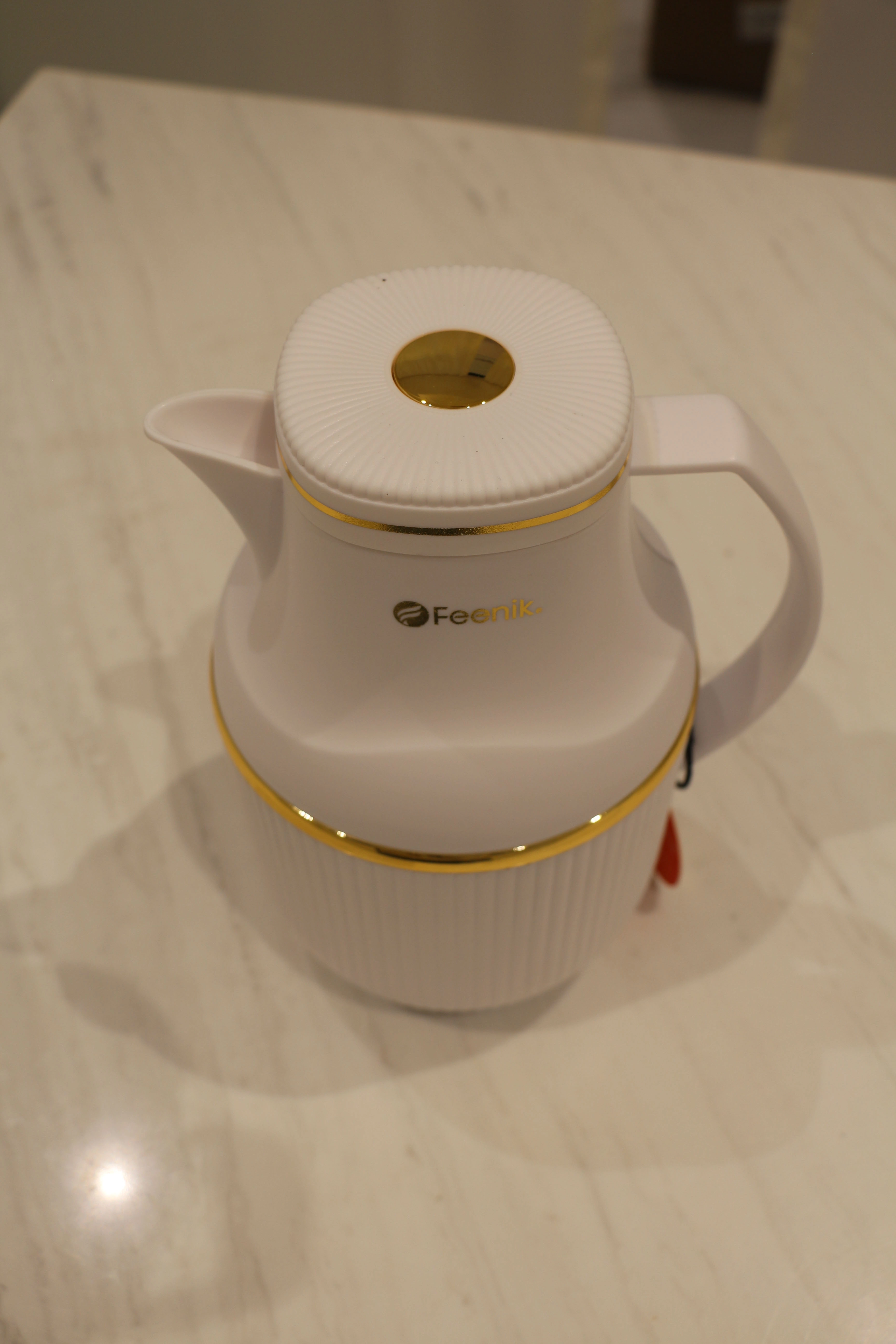 Термочайник Feenik HF-100 1L (White) рассрочка