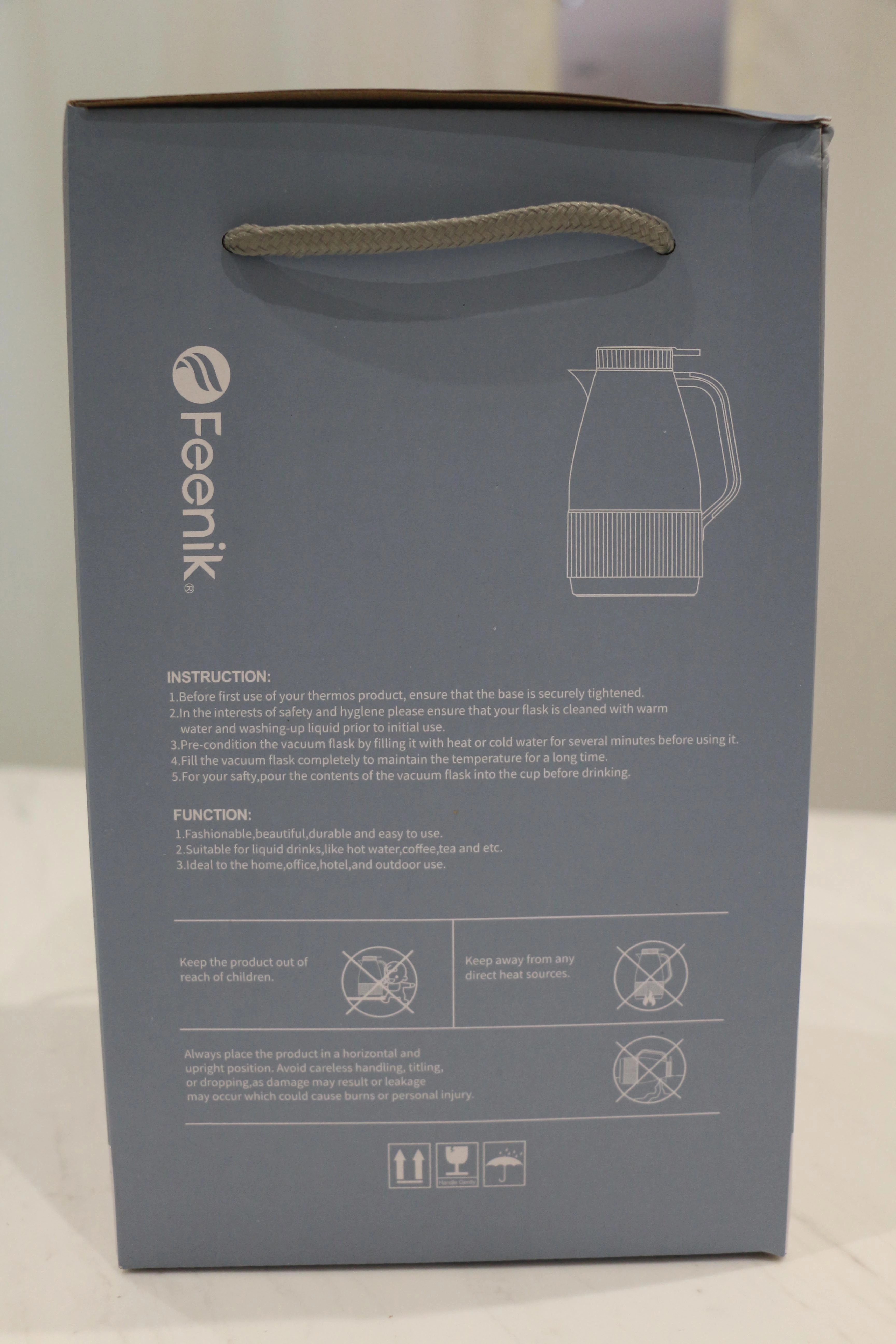 Feenik DS-150 1.5L termo-choynagi (Grey) tez yetkazib berish