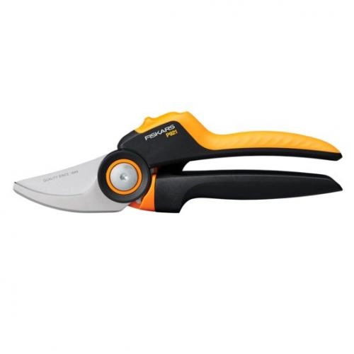 Fiskars X-series™ PowerGear™ M P921 1057173 yassi tokqaychisi sotib olish