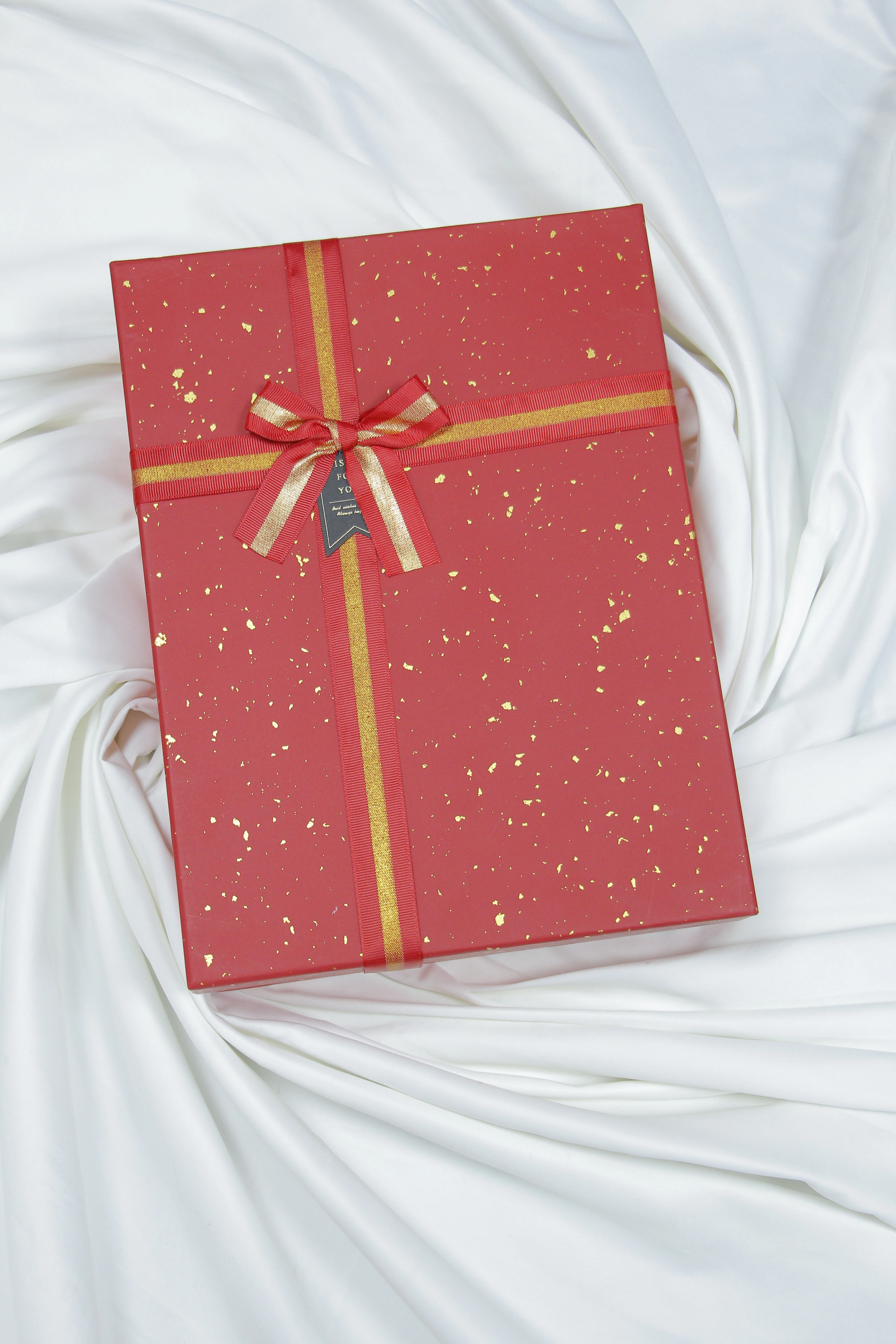 Sovg'a uchun to'plam. Ajoyib narx va yetkazib berish bepul. (319.000, Xushbo'y sham, Sovgʻabop quti) onlayn