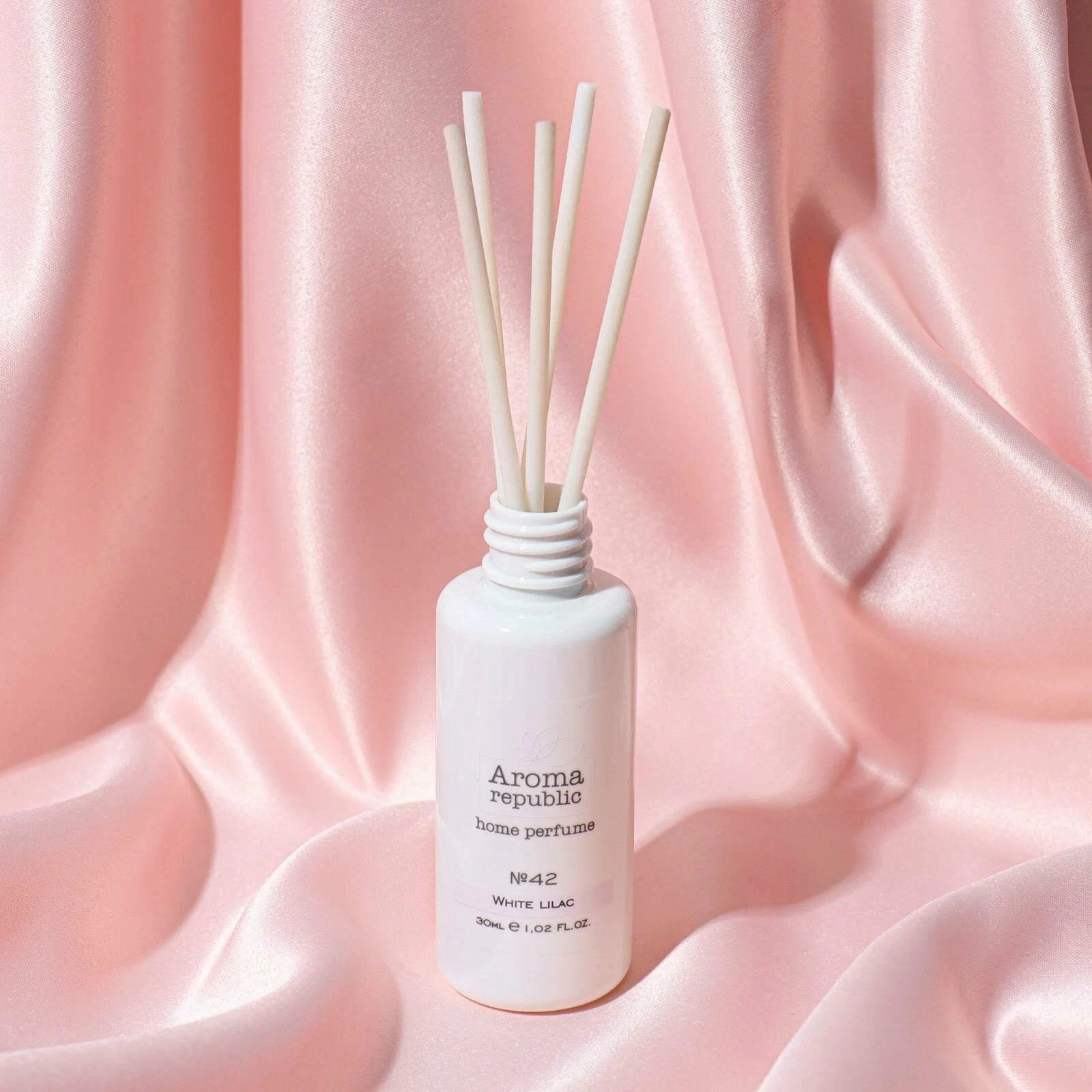 Aromatik diffuzor Aroma Republic "No42 White lilac" 30 ml sotib olish