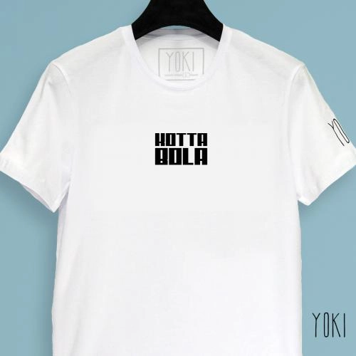 YOKI "KOTTA BOLA" White futbolkasi sotib olish