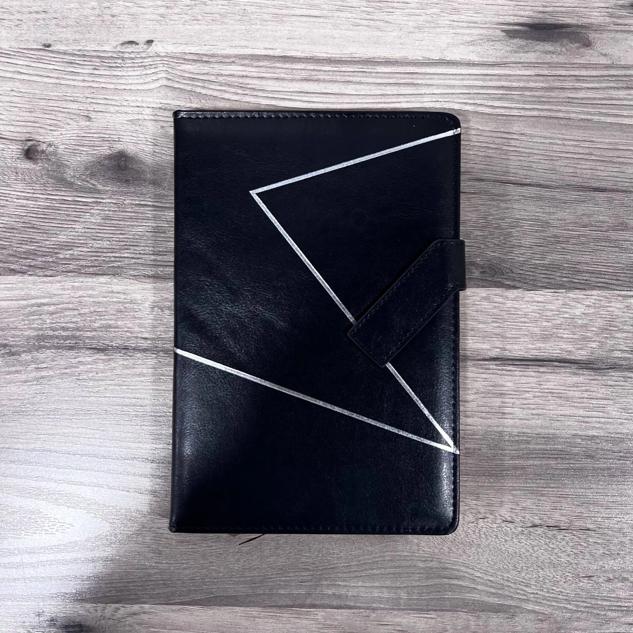 Vremya chteniya YSDG 25-44 qora yondaftari (100 pages) sotib olish