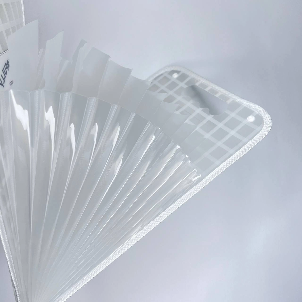 Папка для документов A4, пластиковая, универсальная в Узбекистане