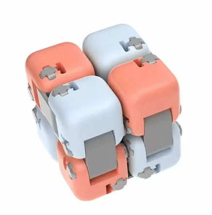 Кубик-конструктор Xiaomi Colorful Fidget Cube Blind Box (красно-белый в коробочке) купить