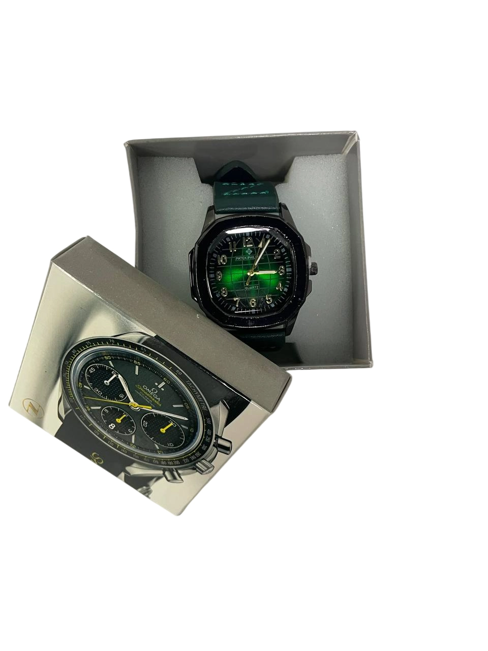 Patek Phillipe replika yashil soati bo'lib to'lash