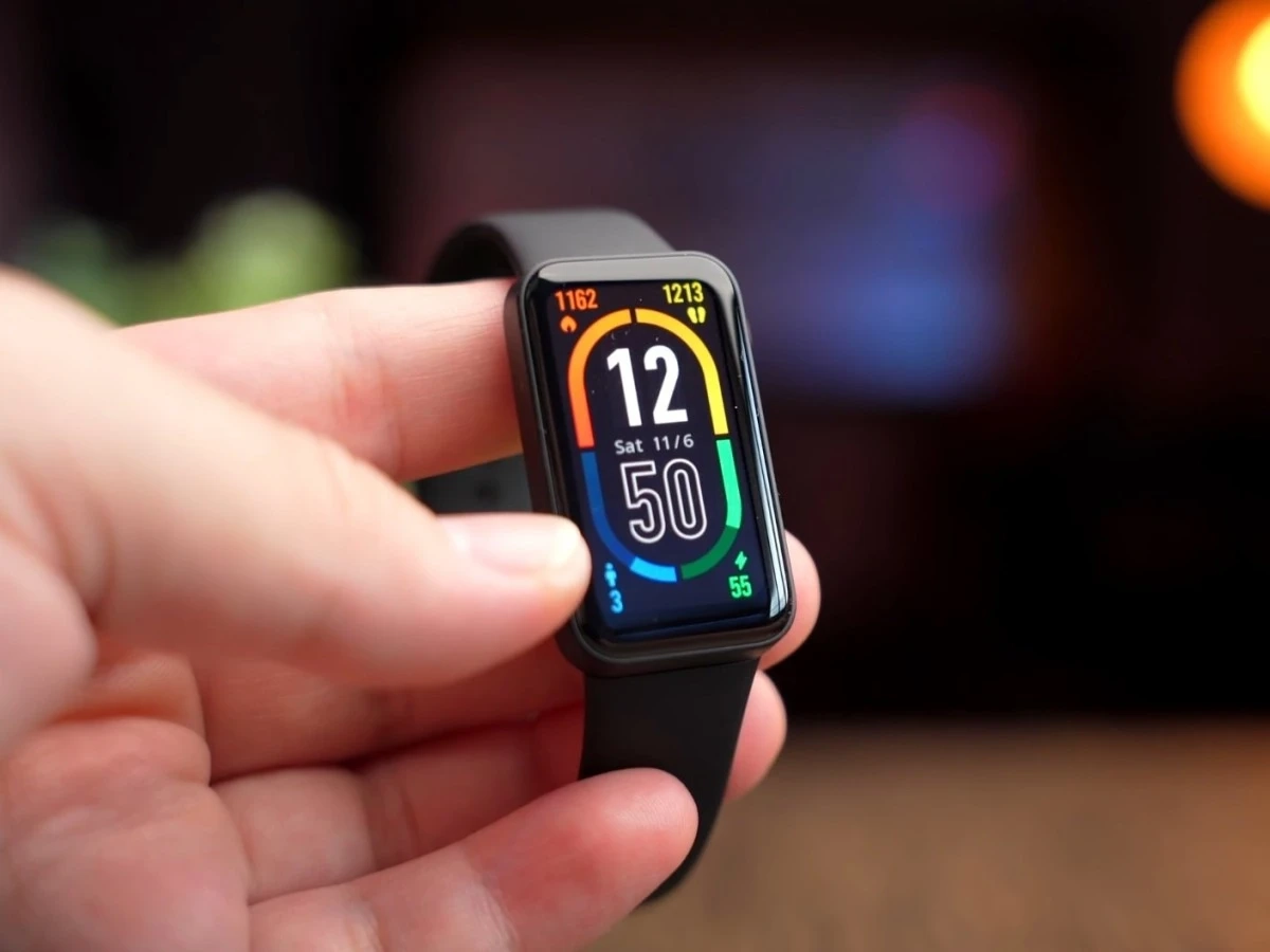 Amazfit Band 7 qora  Smart soati arzon