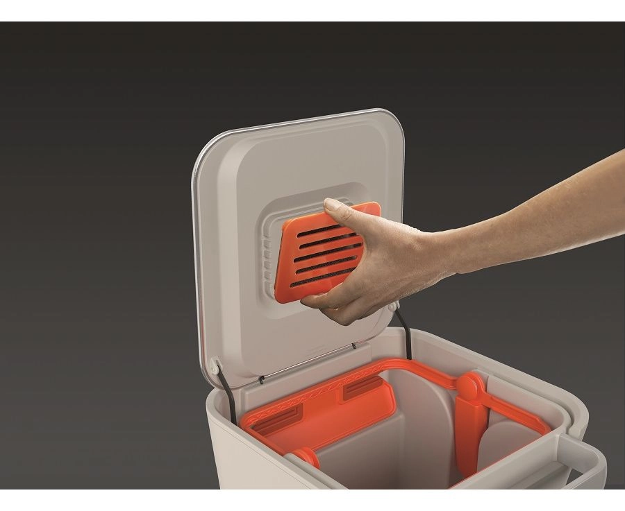 Joseph Joseph Titan 30039 pressli axlat qutisi, 20 l arzon