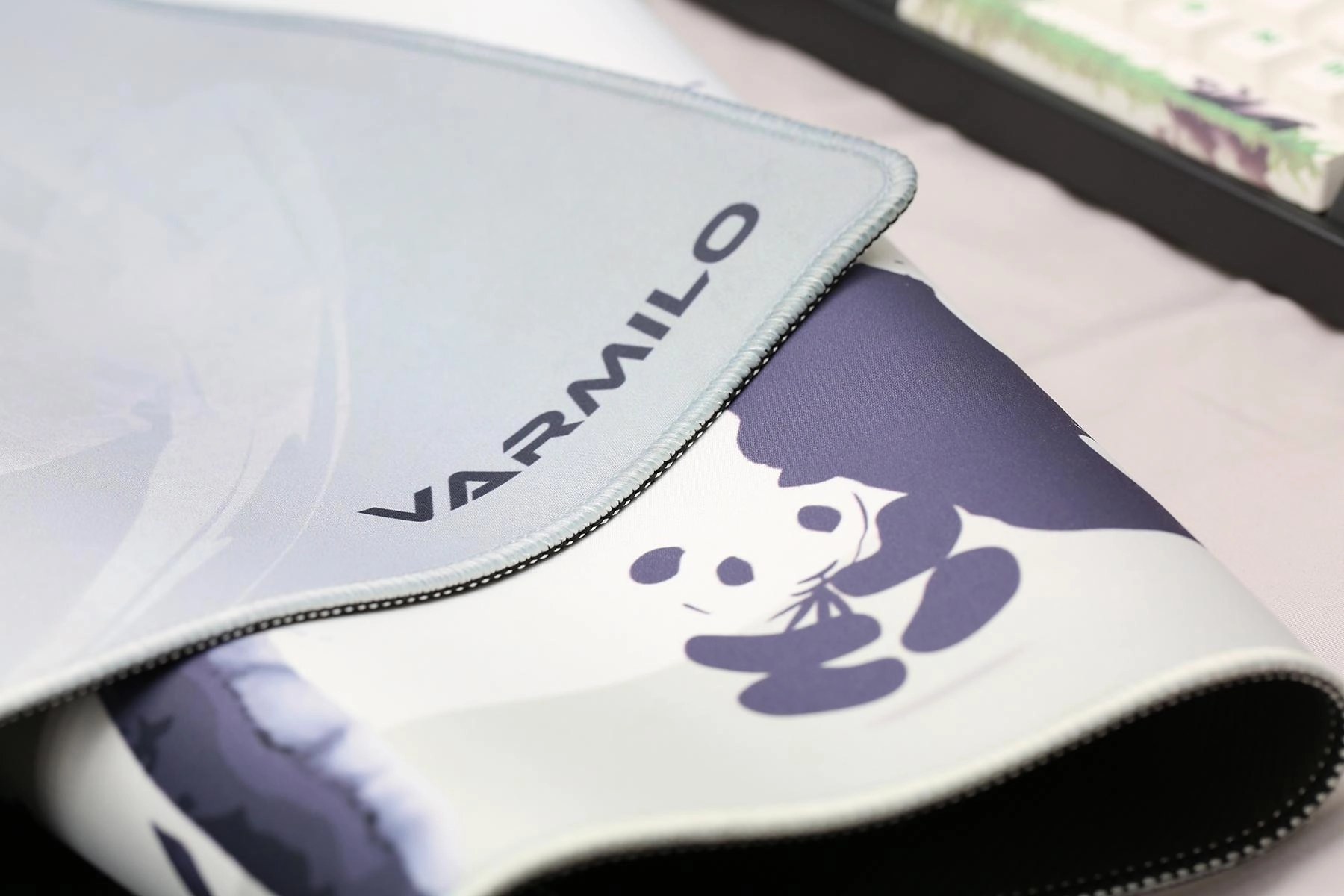 Коврик для мыши Varmilo Panda Desk Mat XL недорого