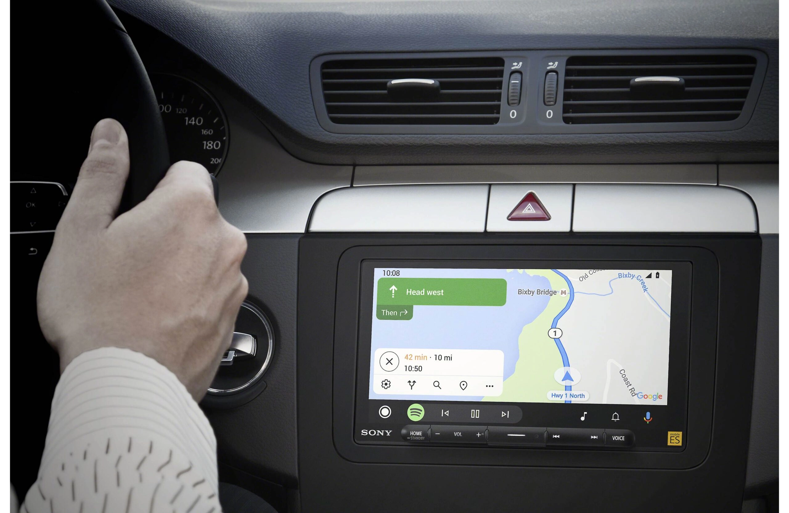 Media-resiver Sony XAV-AX9000 arzon