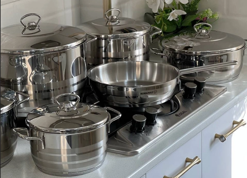 Набор посуды Korkmaz Astra, нержавеющая сталь, с крышкой, 11 предметов, серебристый (A1090) онлайн